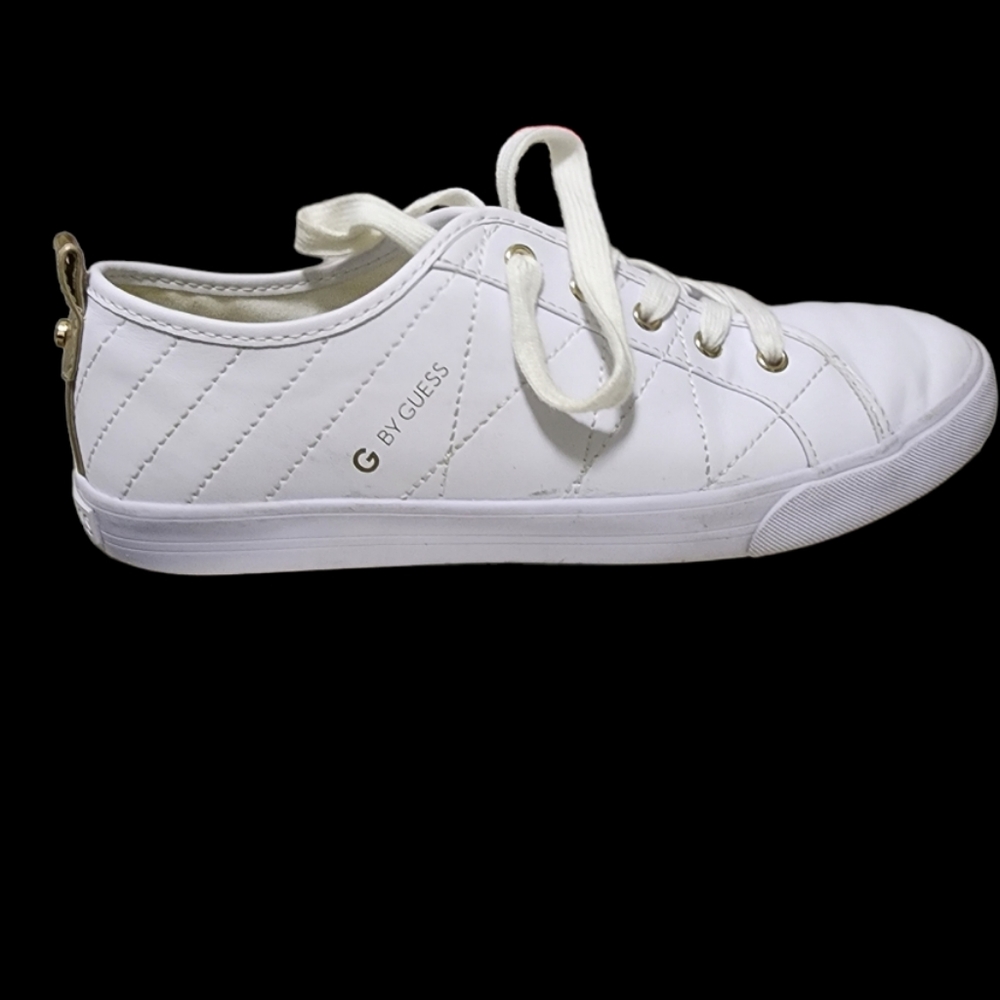 Preowned G By Guess White Sneakers - Picture 5 of 9